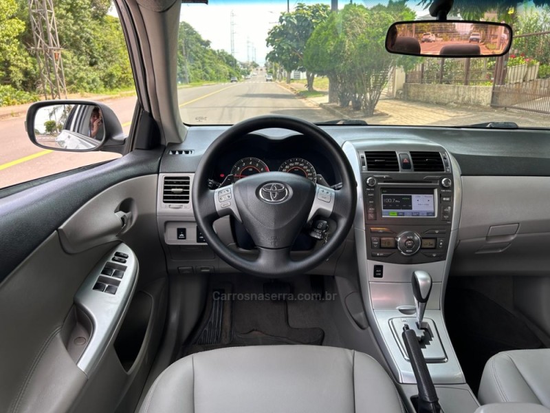 COROLLA 2.0 XEI 16V FLEX 4P AUTOMÁTICO - 2014 - VENâNCIO AIRES