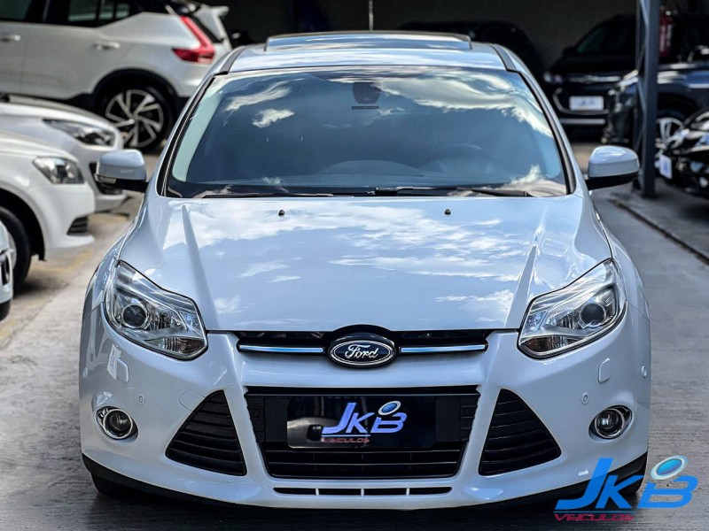 FOCUS 2.0 TITANIUM HATCH 16V FLEX 4P AUTOMÁTICO - 2015 - NOVO HAMBURGO