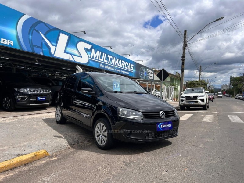 FOX 1.6 MI 8V FLEX 4P MANUAL - 2013 - VENâNCIO AIRES