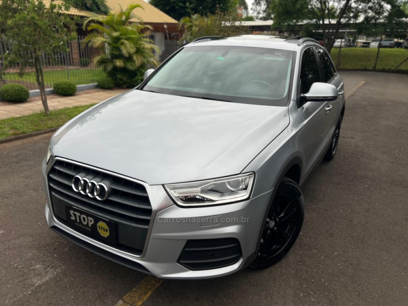 Q3 1.4 TFSI AMBIENTE FLEX 4P S TRONIC - 2017 - DOIS IRMãOS