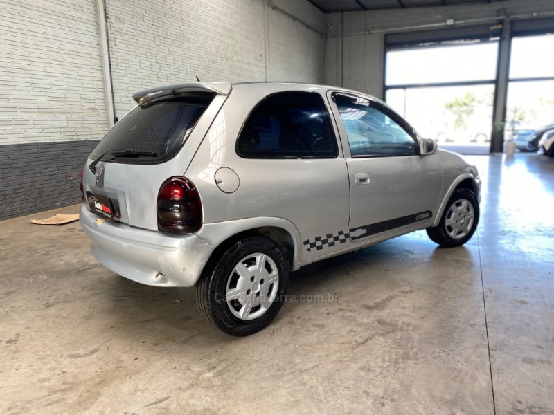 CORSA 1.0 EFI WIND 8V GASOLINA 2P MANUAL - 2000 - VACARIA