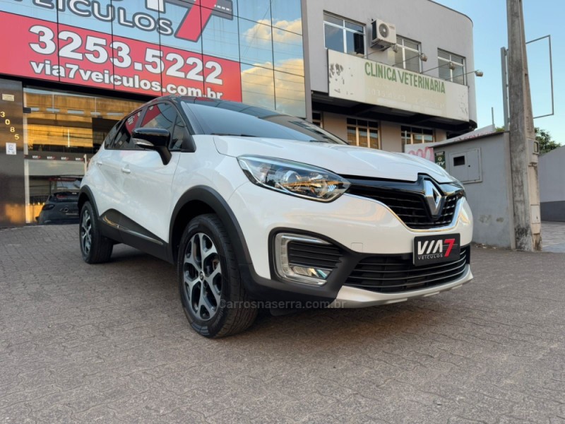 captur 1.3 intense turbo 16v flex 5p automatico 2020 novo hamburgo