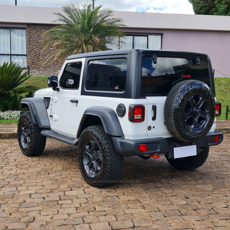 WRANGLER 3.6 SPORT 4X4 V6 12V GASOLINA 2P AUTOMÁTICO - 2018 - LAGOA VERMELHA