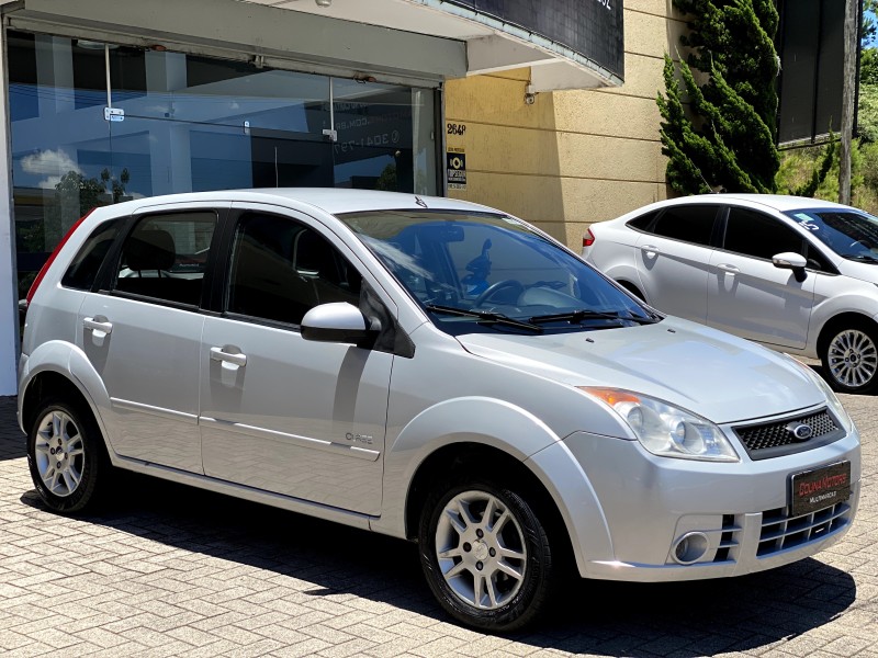 FIESTA 1.0 MPI CLASS HATCH 8V FLEX 4P MANUAL - 2010 - CAXIAS DO SUL