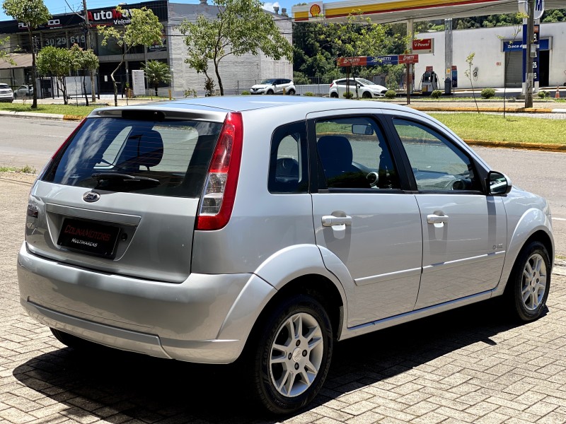 FIESTA 1.0 MPI CLASS HATCH 8V FLEX 4P MANUAL - 2010 - CAXIAS DO SUL