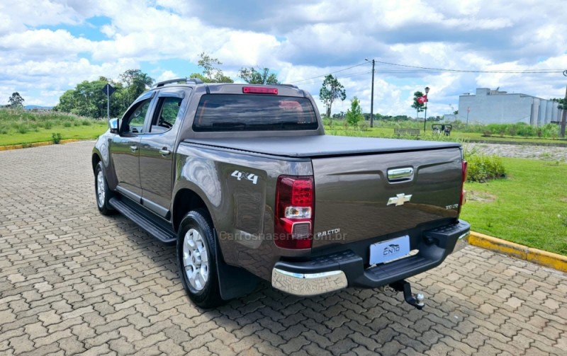 S10 2.8 LTZ 4X4 CD TURBO DIESEL 4P AUTOMÁTICO - 2013 - LAJEADO