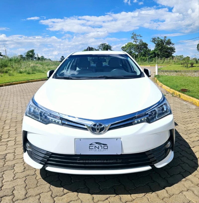 COROLLA 2.0 XEI 16V FLEX 4P AUTOMÁTICO - 2018 - LAJEADO