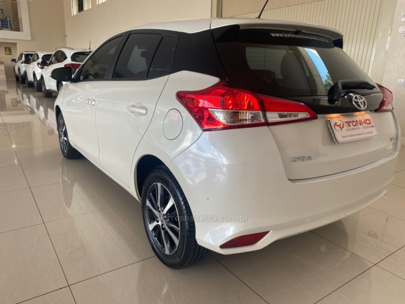 YARIS 1.5 XS 16V FLEX 4P AUTOMÁTICO - 2019 - LAJEADO