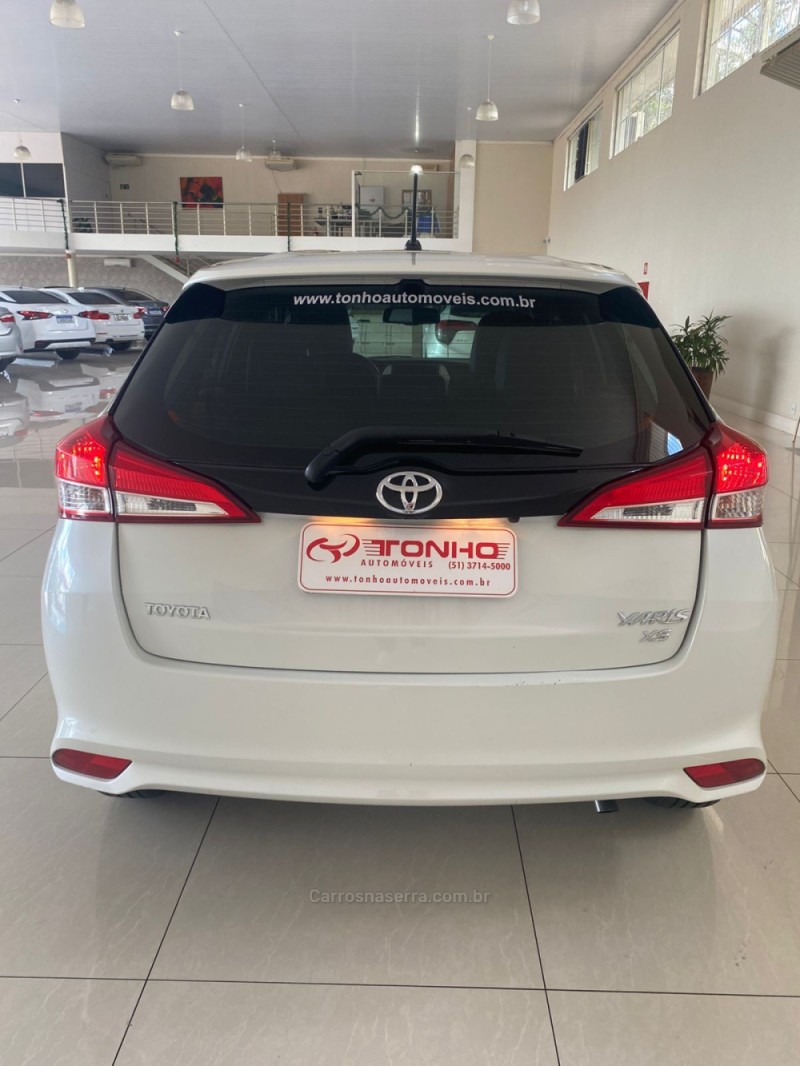 YARIS 1.5 XS 16V FLEX 4P AUTOMÁTICO - 2019 - LAJEADO