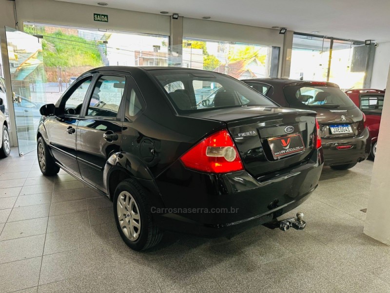 FIESTA 1.6 MPI SEDAN 8V FLEX 4P MANUAL - 2010 - CAXIAS DO SUL