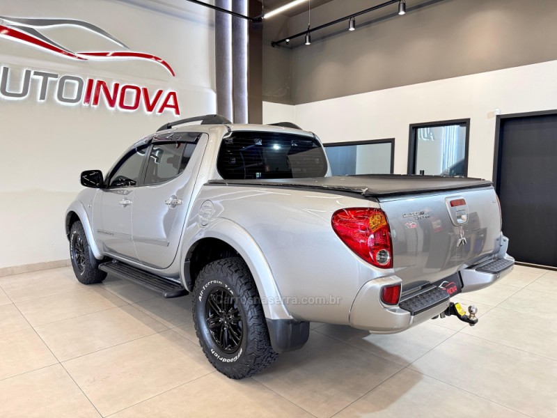 L200 TRITON 3.2 HPE 4X4 CD 16V TURBO INTERCOOLER DIESEL 4P AUTOMÁTICO - 2015 - IVOTI