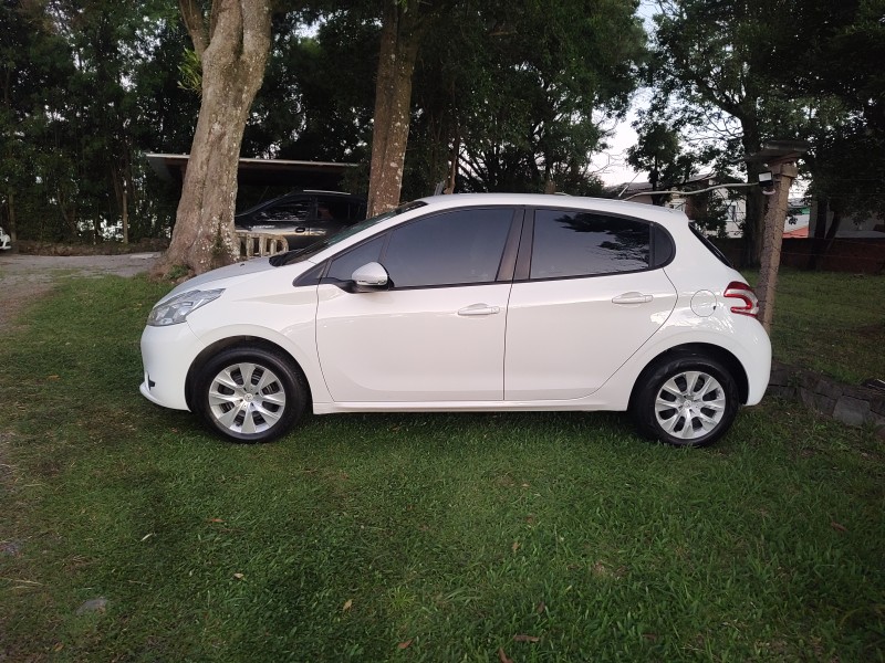 208 1.5 ACTIVE PACK 8V FLEX 4P MANUAL - 2014 - CAXIAS DO SUL