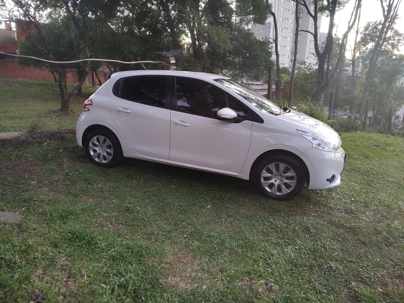 208 1.5 ACTIVE PACK 8V FLEX 4P MANUAL - 2014 - CAXIAS DO SUL