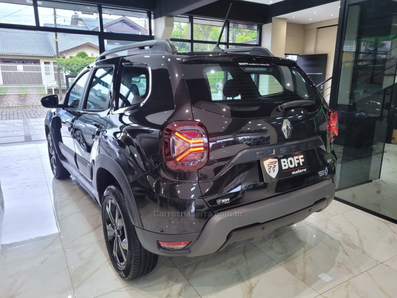 DUSTER 1.3 TCE ICONIC PLUS FLEX 4P AUTOMÁTICA - 2025 - CAXIAS DO SUL