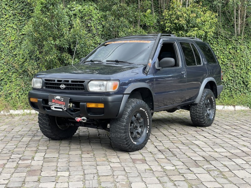 pathfinder 3.3 se 4x4 v6 24v gasolina 4p automatico 1999 farroupilha