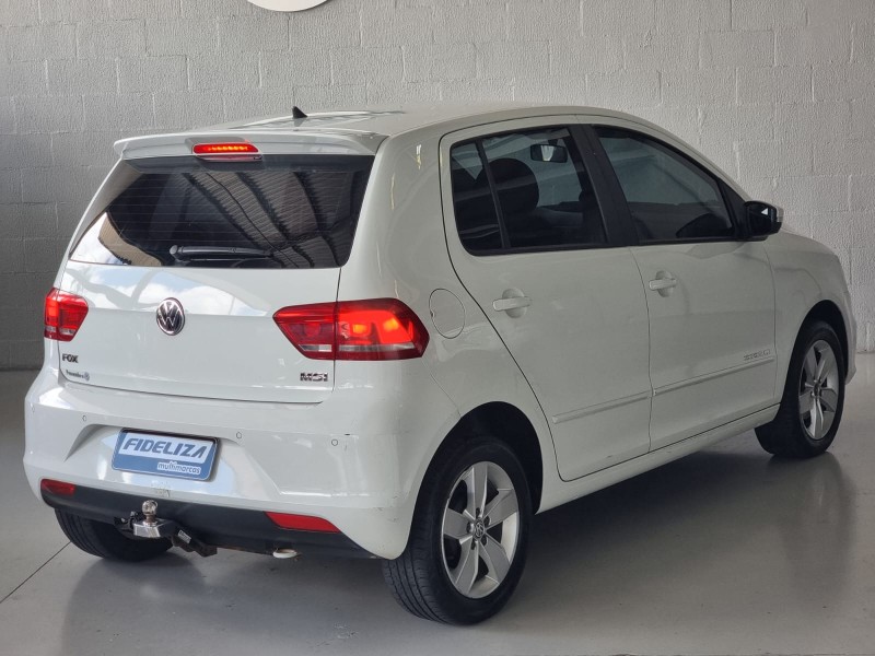 FOX 1.6 COMFORTLINE 8V FLEX 4P MANUAL - 2018 - FARROUPILHA