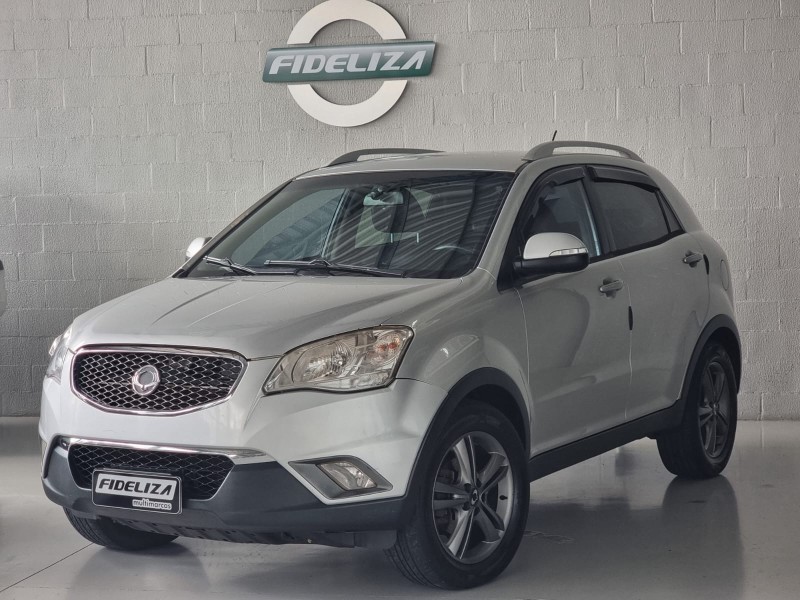 KORANDO 2.0 GL 4X4 16V TURBO DIESEL 4P MANUAL - 2011 - FARROUPILHA