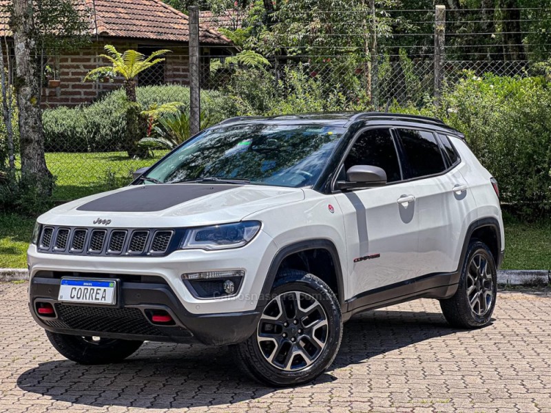 COMPASS 2.0 16V DIESEL TRAILHAWK 4X4 AUTOMÁTICO - 2020 - CANELA