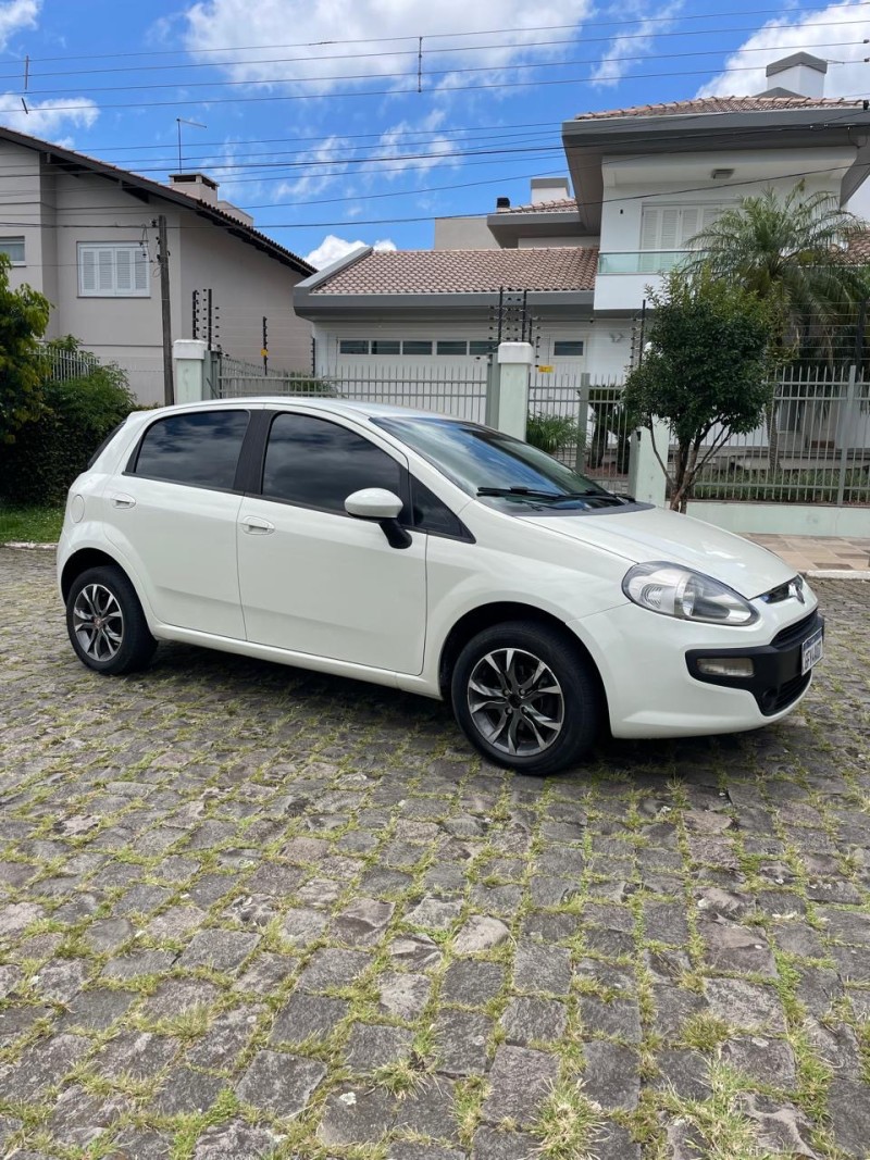 punto 1.4 attractive 8v flex 4p manual 2016 farroupilha