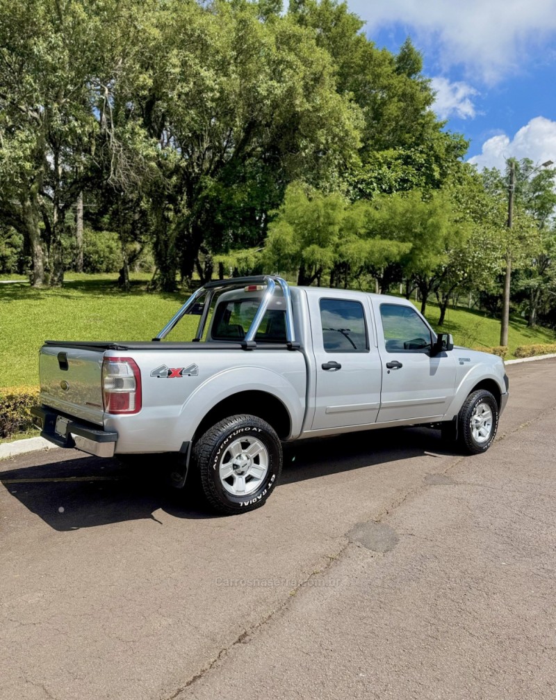 RANGER 3.0 XLT 4X4 CD 16V TURBO ELETRONIC DIESEL 4P MANUAL - 2010 - NOVA PRATA