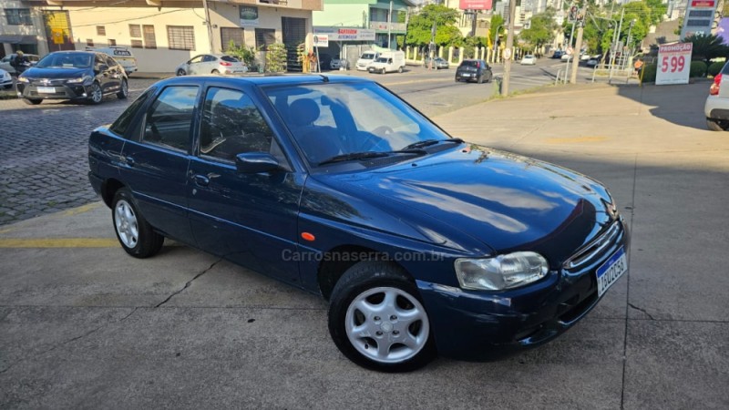 ESCORT 1.8 I GL 16V GASOLINA 4P MANUAL - 1998 - CAXIAS DO SUL