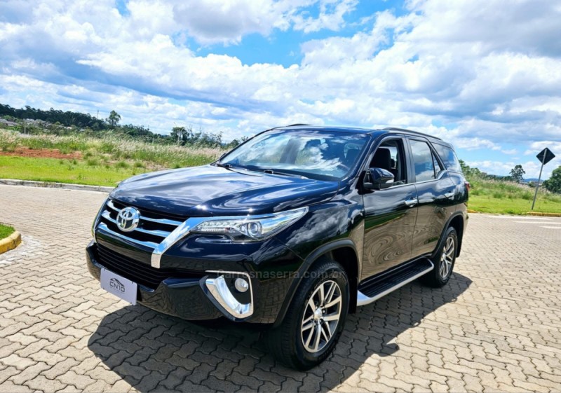 HILUX SW4 2.8 SRX 4X4 16V TURBO INTERCOOLER DIESEL 4P AUTOMÁTICO - 2016 - LAJEADO