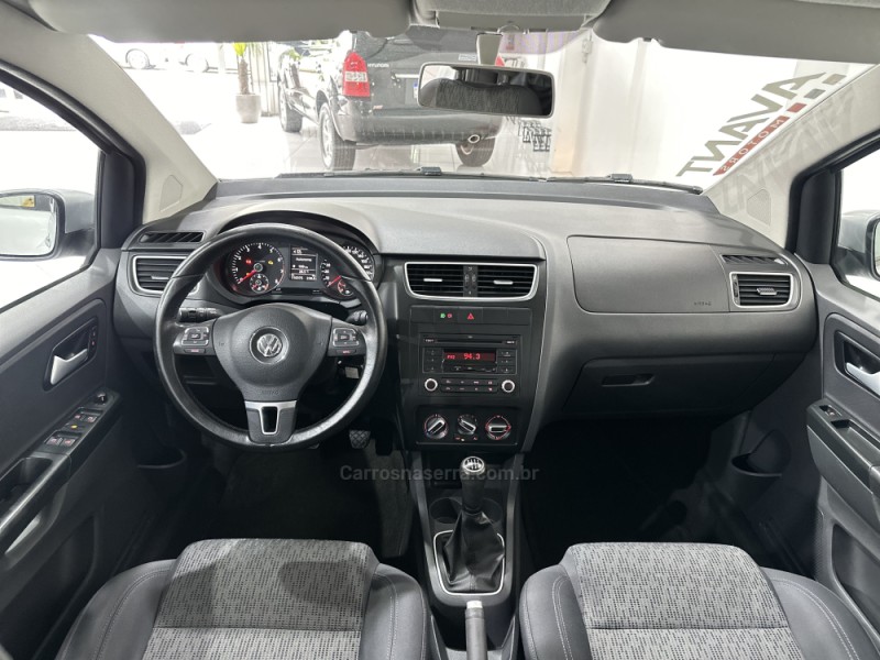 SPACEFOX 1.6 MI TREND 8V FLEX 4P MANUAL - 2013 - NOVO HAMBURGO