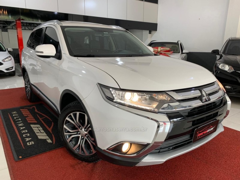 OUTLANDER 2.0 COMFORT 16V GASOLINA 4P AUTOMÁTICO - 2018 - NOVO HAMBURGO