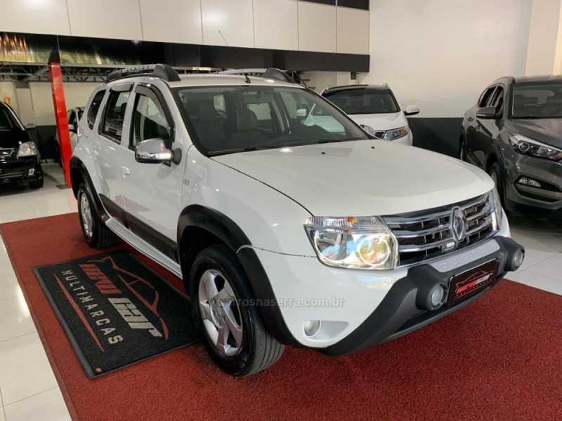 DUSTER 1.6 DYNAMIQUE 4X2 16V FLEX 4P MANUAL - 2013 - NOVO HAMBURGO