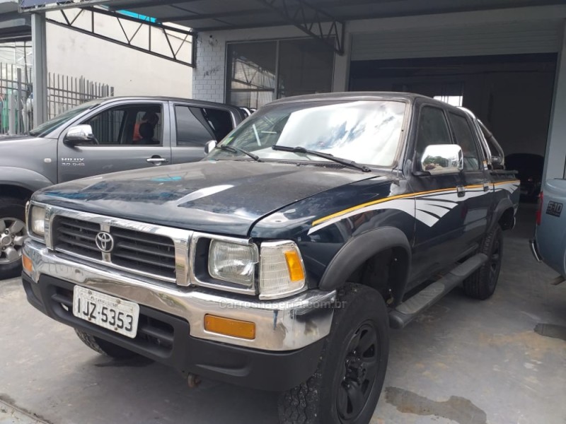 HILUX 3.0 SRV 4X4 CD 16V TURBO DIESEL 4P MANUAL - 2001 - CAXIAS DO SUL