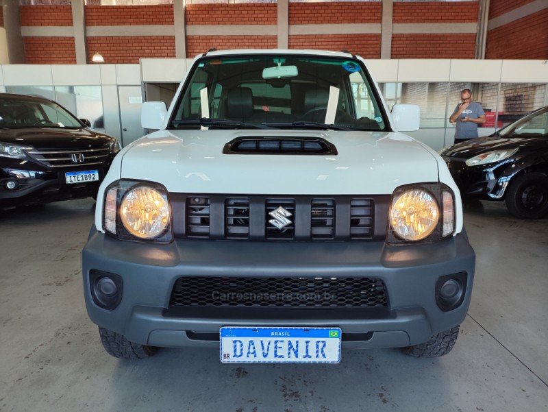 JIMNY 1.3 4ALL 4X4 16V GASOLINA 2P MANUAL - 2020 - TAQUARA