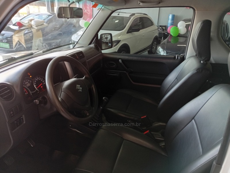 JIMNY 1.3 4ALL 4X4 16V GASOLINA 2P MANUAL - 2020 - TAQUARA