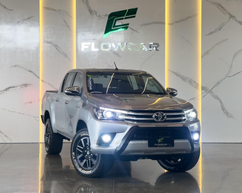 HILUX 2.8 SRX PLUS 4X4 CD TURBO DIESEL 4P AUTOMÁTICO - 2017 - GARIBALDI