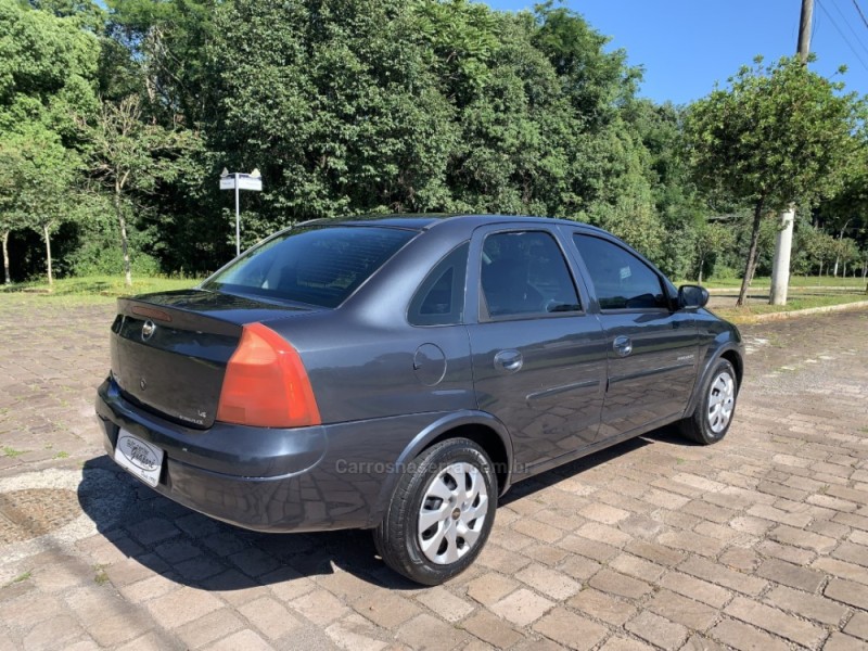 CORSA 1.4 MPFI PREMIUM SEDAN 8V FLEX 4P MANUAL - 2008 - GUAPORé