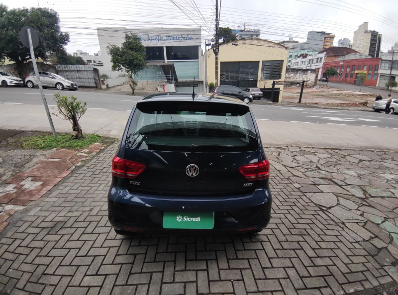 FOX 1.6 MSI COMFORTLINE 8V FLEX 4P MANUAL - 2016 - CAXIAS DO SUL