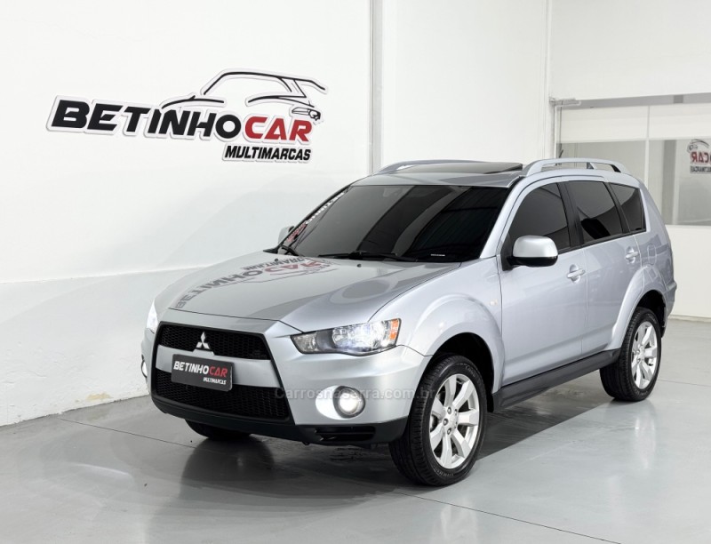 OUTLANDER 3.0 GT 4X4 V6 24V GASOLINA 4P AUTOMÁTICO - 2010 - ESTâNCIA VELHA