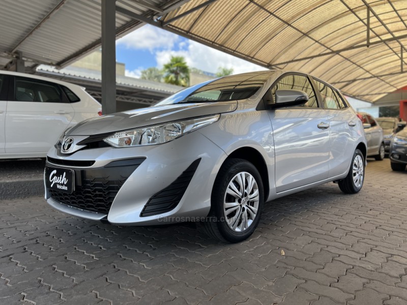 YARIS 1.3 XL LIVE 16V FLEX 4P MANUAL - 2020 - BOM PRINCíPIO