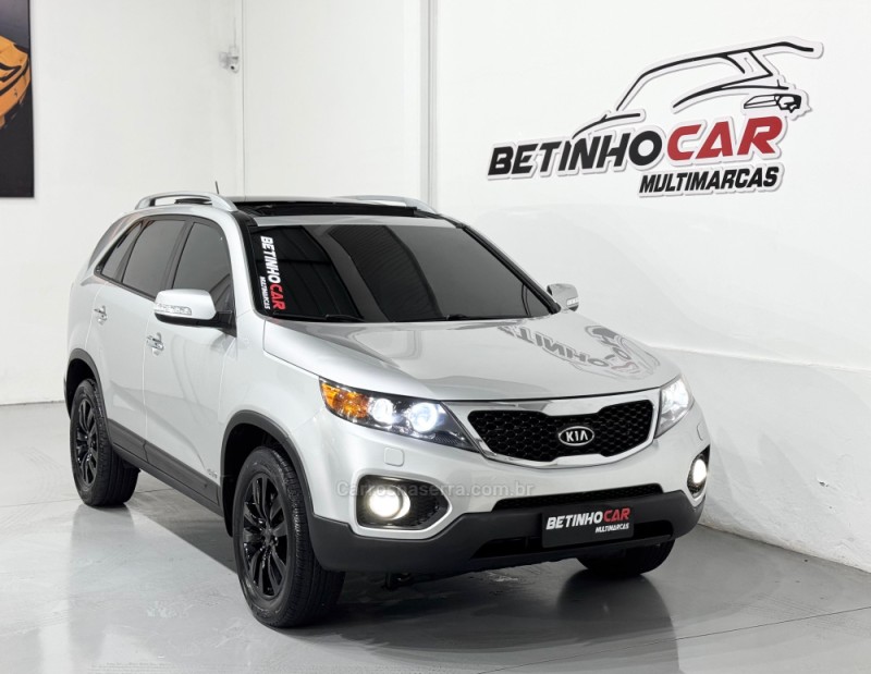 SORENTO 2.4 S.456 4X4 16V GASOLINA 4P AUTOMÁTICO - 2011 - ESTâNCIA VELHA