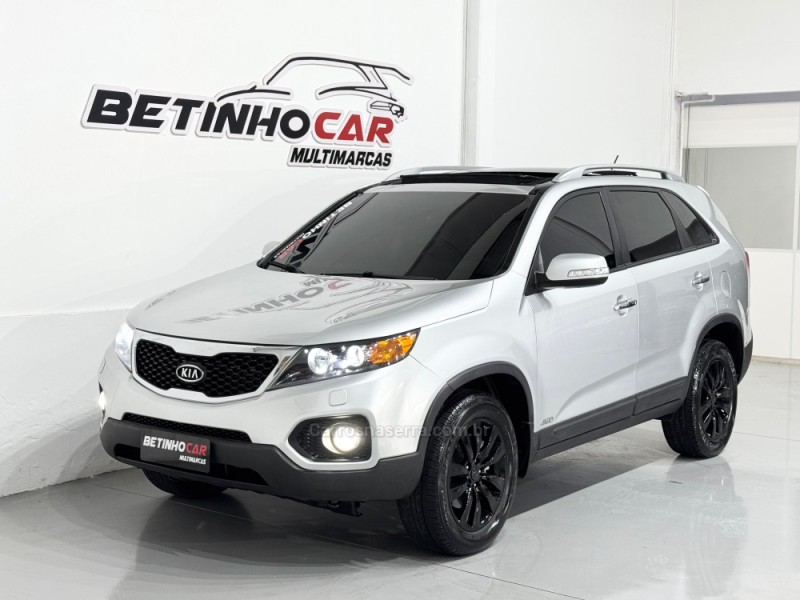 SORENTO 2.4 S.456 4X4 16V GASOLINA 4P AUTOMÁTICO - 2011 - ESTâNCIA VELHA