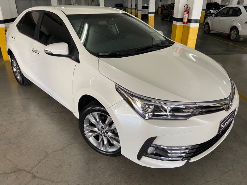 COROLLA 2.0 XEI 16V FLEX 4P AUTOMÁTICO - 2019 - FARROUPILHA