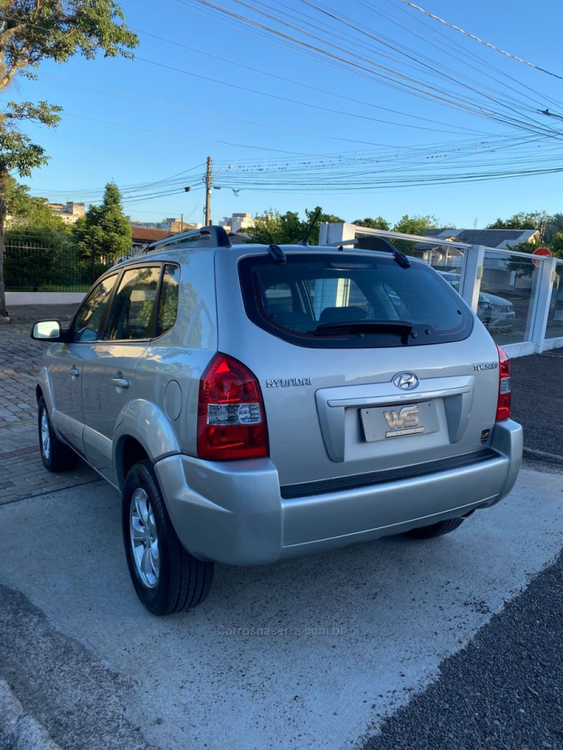 TUCSON 2.0 GL 2WD 16V GASOLINA 4P MANUAL - 2009 - VENâNCIO AIRES