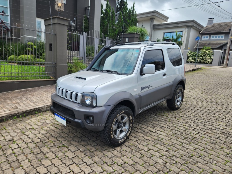 jimny 1.3 4all 4x4 16v gasolina 2p manual 2014 montenegro