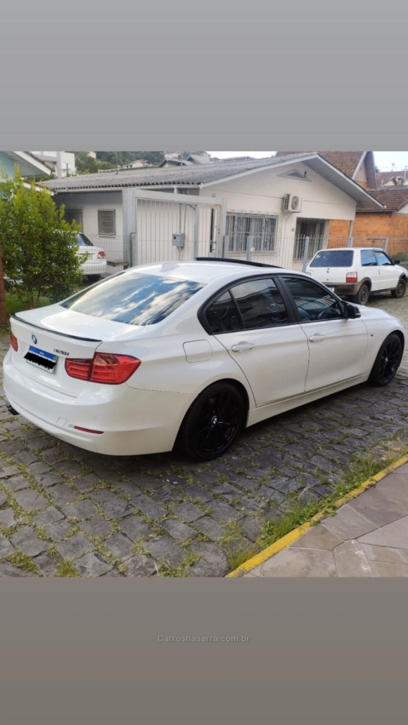 328I  - 2013 - ANTôNIO PRADO