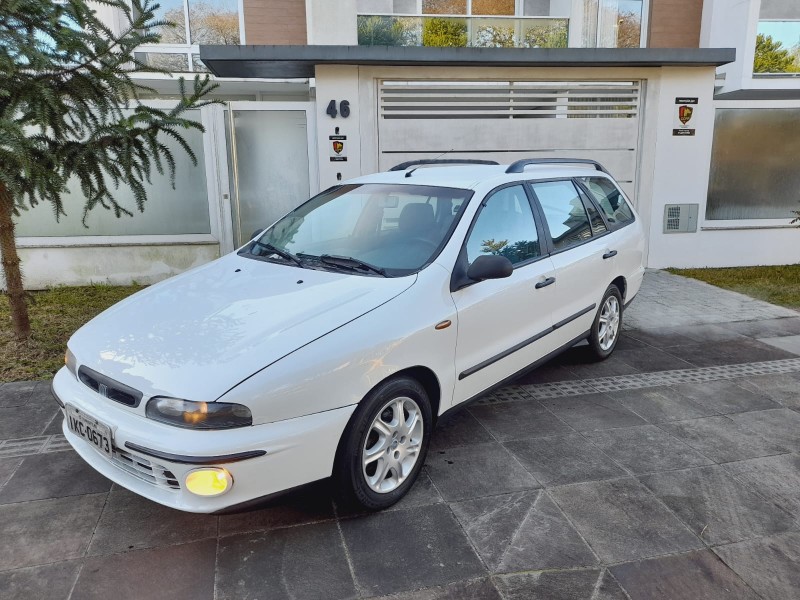MAREA 1.8 MPI SX WEEKEND 16V GASOLINA 4P MANUAL - 2001 - FARROUPILHA
