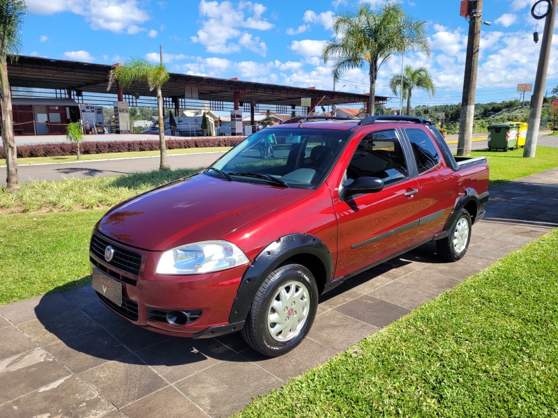 STRADA 1.4 MPI WORKING CD 8V FLEX 2P MANUAL - 2011 - CARLOS BARBOSA