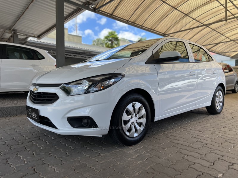 ONIX 1.0 LT 12V FLEX 4P MANUAL - 2019 - BOM PRINCíPIO