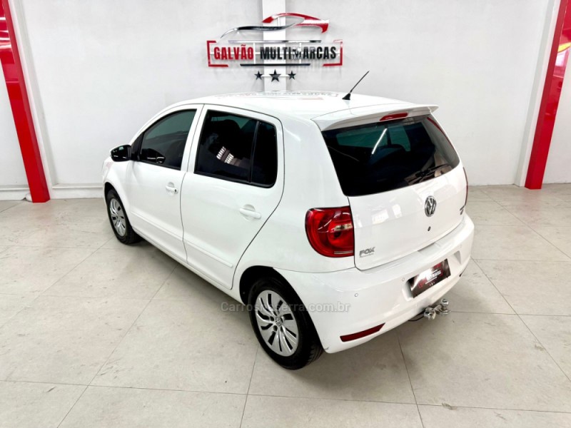 FOX 1.0 MI BLUEMOTION 8V FLEX 4P MANUAL - 2014 - CAXIAS DO SUL