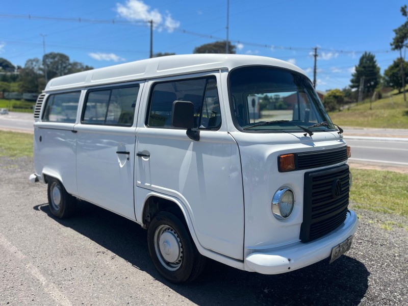 KOMBI 1.4 MI STD LOTAÇÃO 8V FLEX 3P MANUAL - 2012 - FARROUPILHA