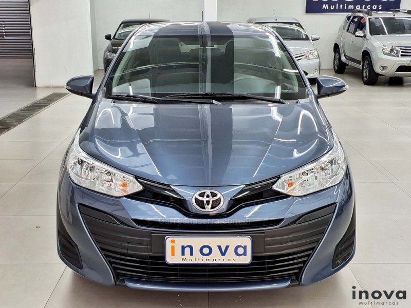 YARIS 1.5 16V FLEX SEDAN XL PLUS TECH MULTIDRIVE3 - 2021 - NOVO HAMBURGO