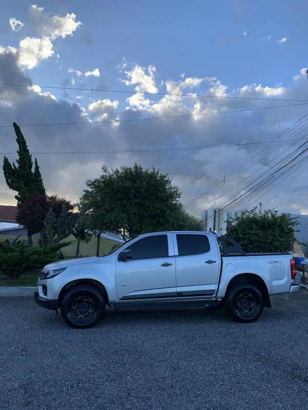 S10 2.8 LS 4X4 CD 16V TURBO DIESEL 4P MANUAL - 2022 - CAXIAS DO SUL